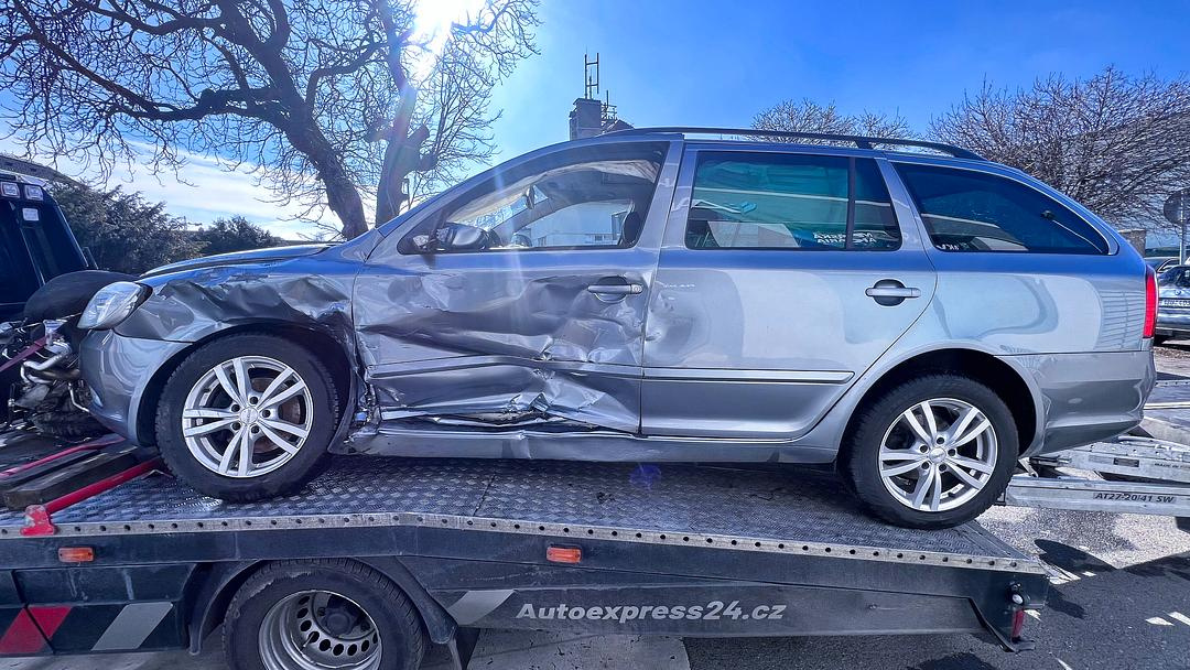 Vůz na díly Škoda Octavia 2 FL kombi 2013 CFHC PBF LF8L - 4