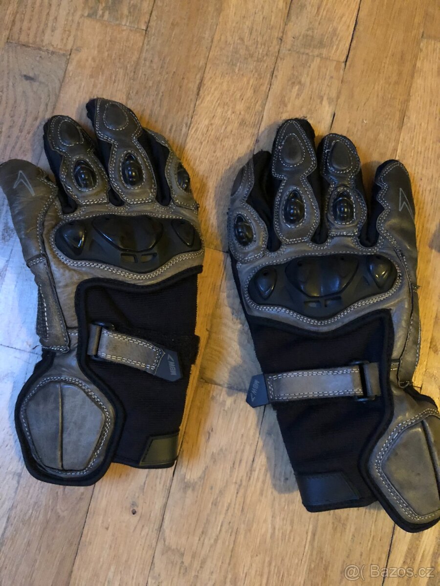 Moto výbava na prodej - 4