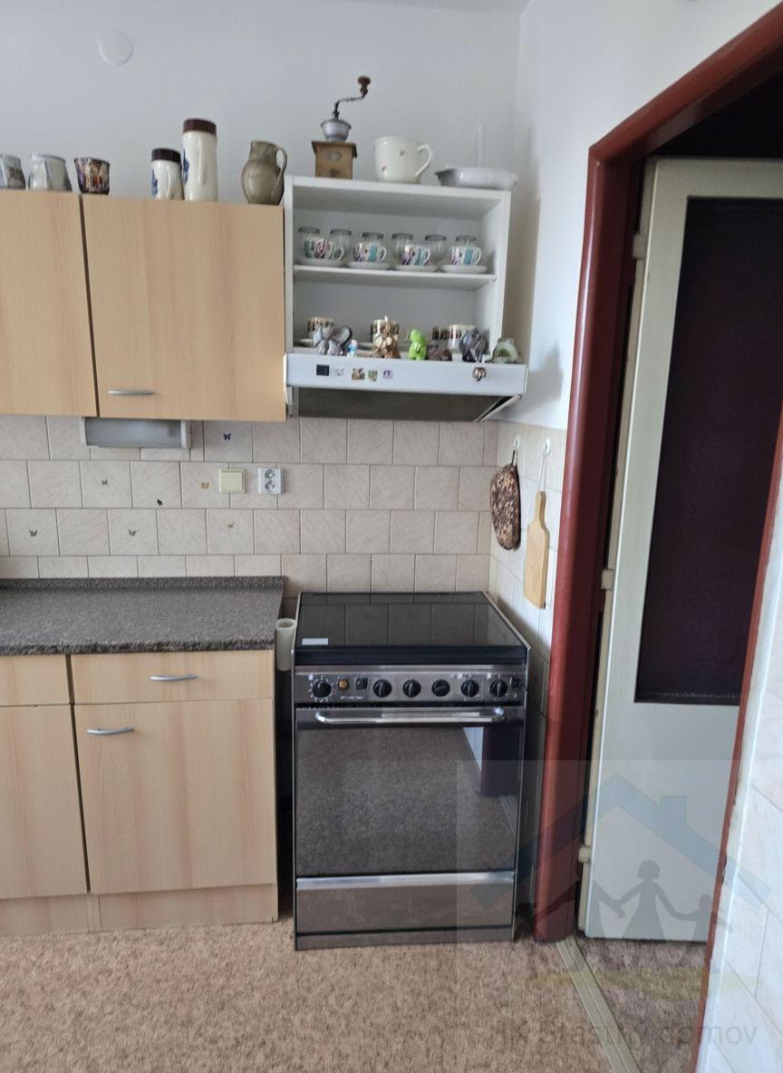 Prodej bytu 3+1, 68m2, s balkonem v Praze 8 - Troja - 4