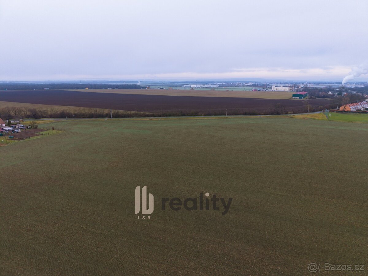 Prodej stavebního pozemku 752 m², Pohořelice, ev.č. 00051 - 4