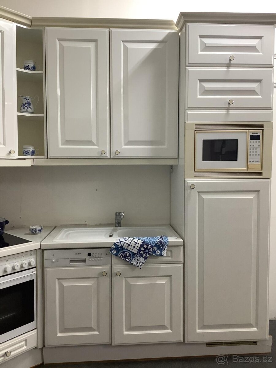 Bílá rustikální kuchyně TAMARA - 4