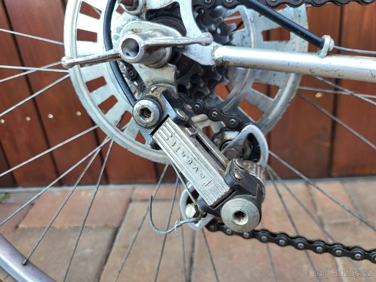 Kolo favorit, rok 1984 - 4