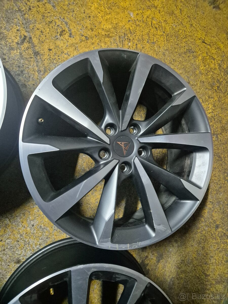 5x112 cupra 18" - 4