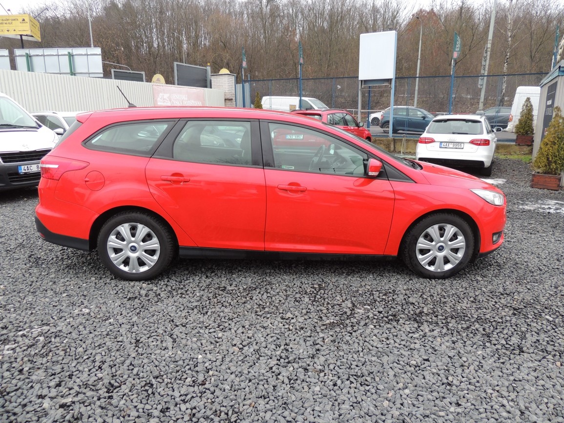 Ford Focus Combi 1.5TDCi,70kw,2017,výbava,ČR,1maj.-21%DPH - 4