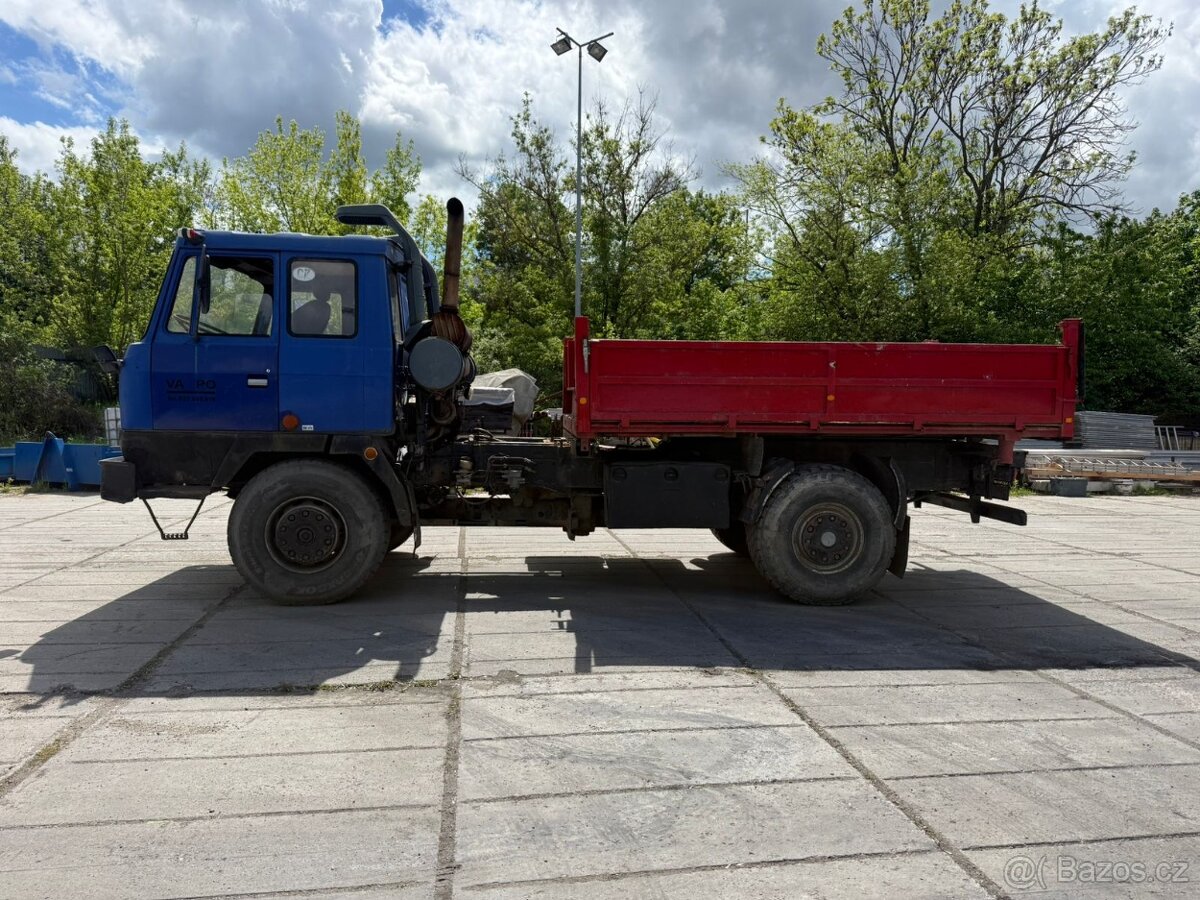 TATRA T815 4x4 - 4