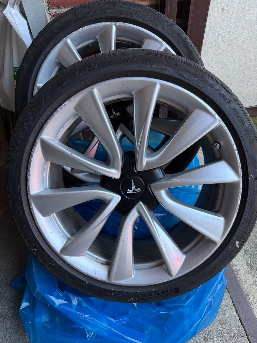 Alu disky tesla model 3 r19 s TPMS - 4