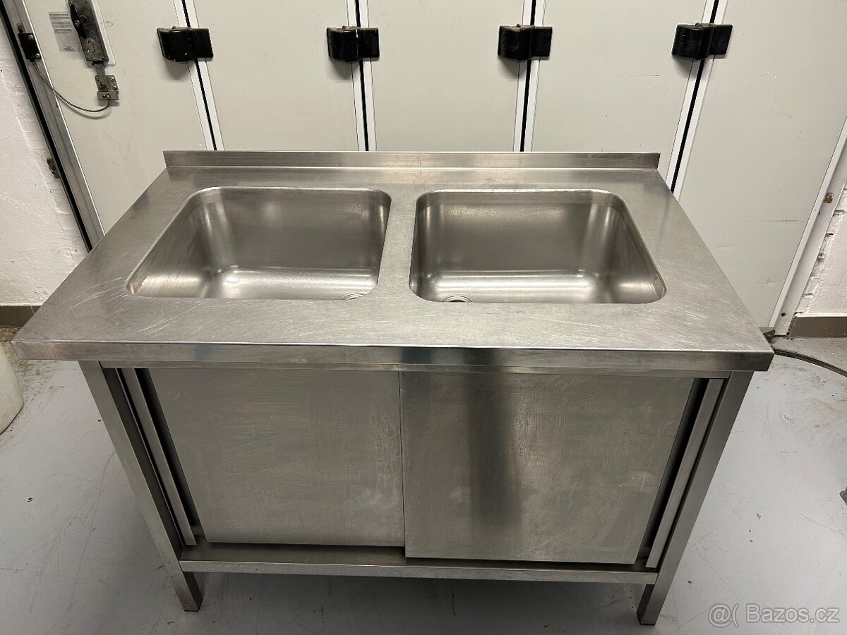 Nerezový dřez - 4