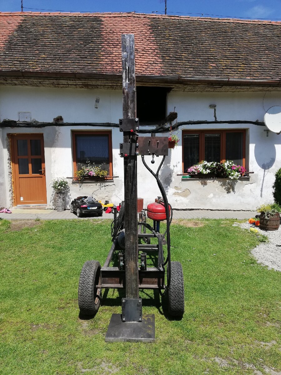 Hydraulicka stipacka na dřevo - 4