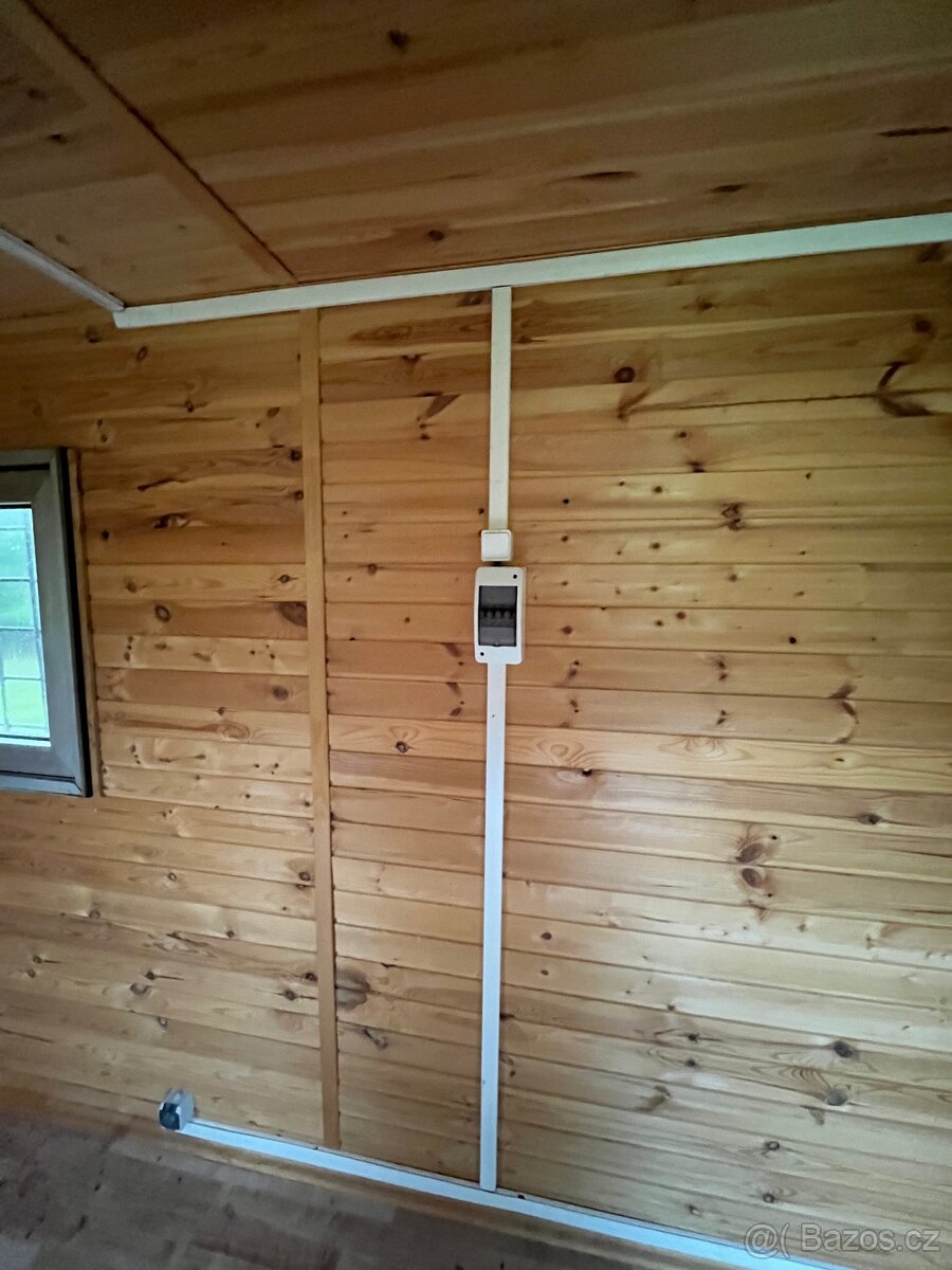 Prodám Maringotku 7,5x2,5m - 4