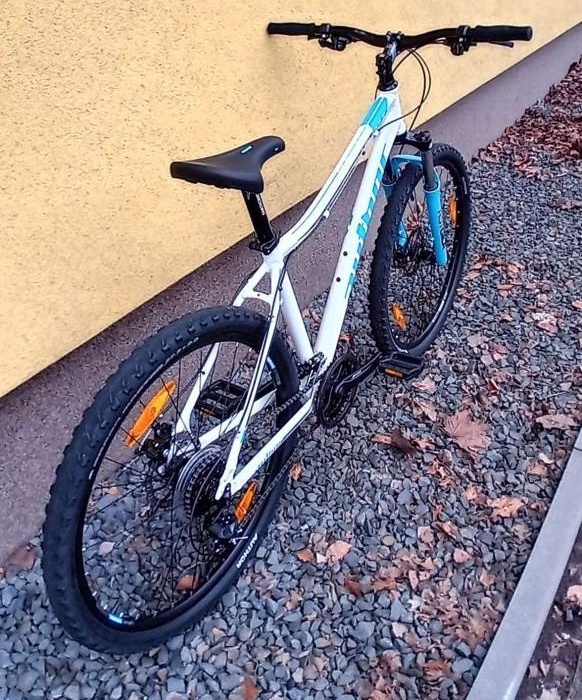 NOVÉ Author RIVAL 27,5 nové dámské kolo 3x8 rám 16 - 4