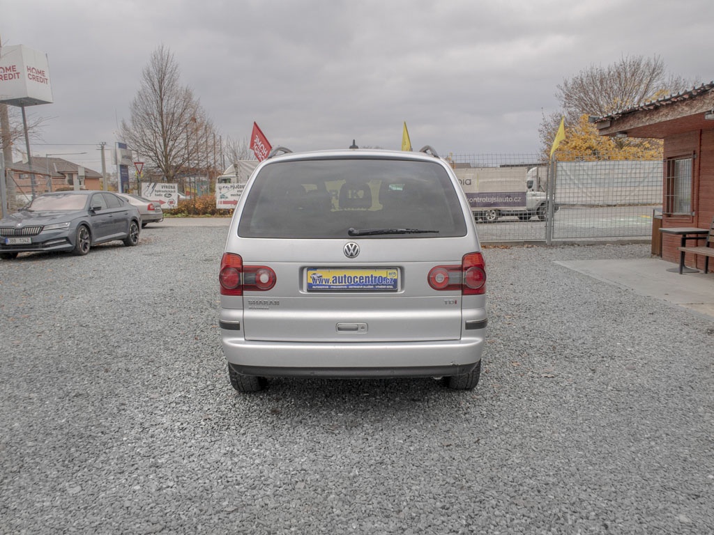 Volkswagen Sharan 1.9TDI 85KW 7sed MAT – BUSINES - 4