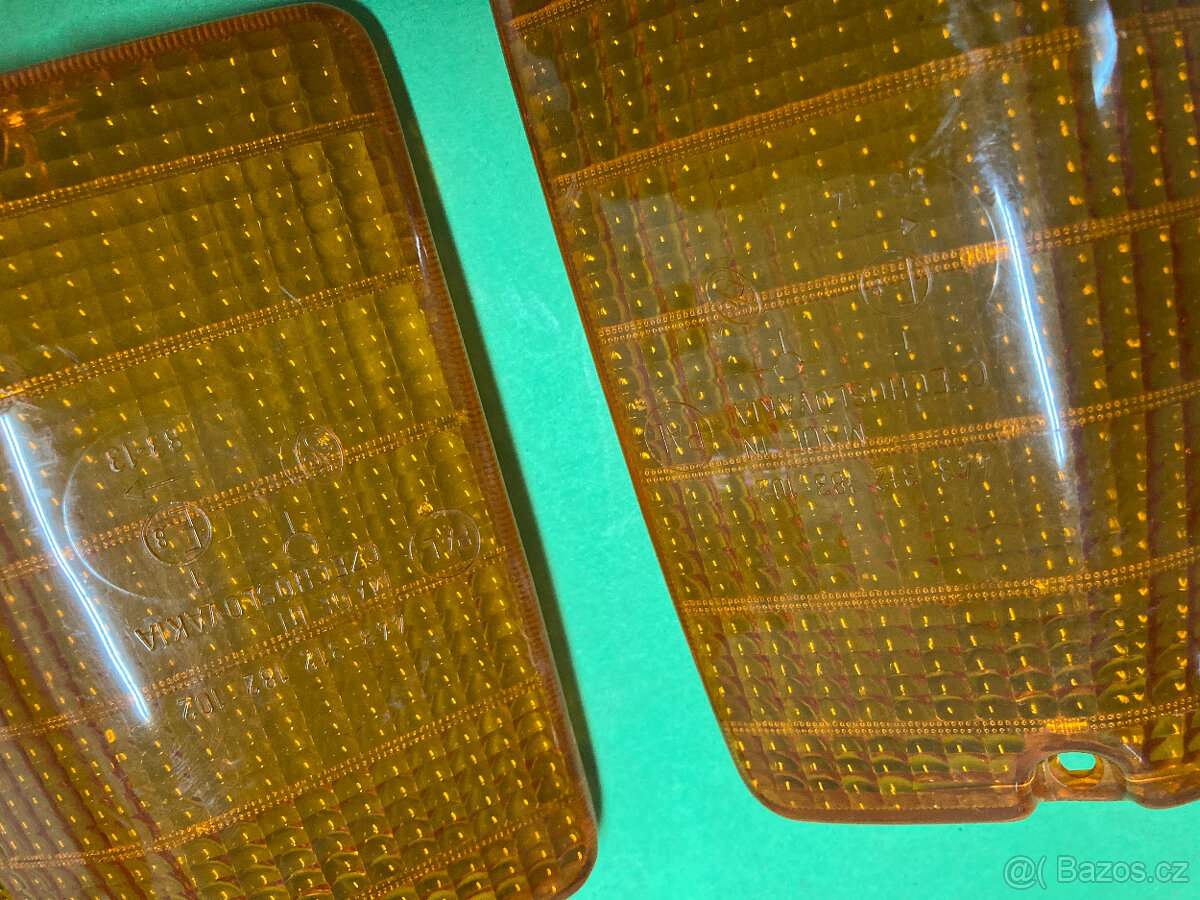 Skla předních blikačů ŠKODA 105,120 - 4