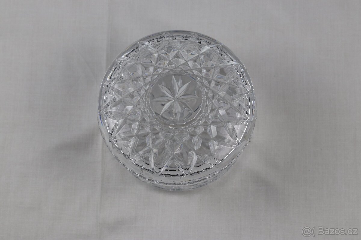 Broušená křišťálová dóza s víkem – ČSSR - 4