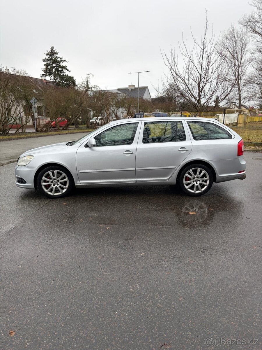 Škoda Octavia II RS facelift - 4