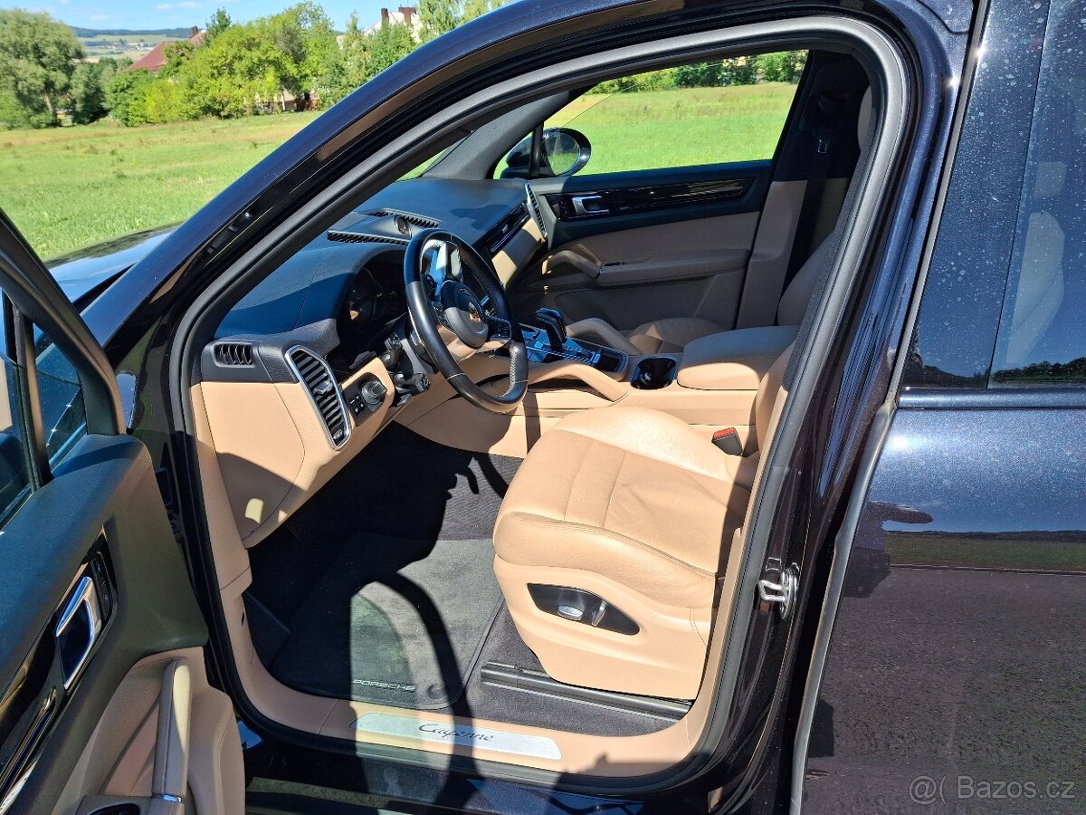 Porsche Cayenne 3.0i V6, r.v. 12/2017 model 2018, TOP, DPH - 4