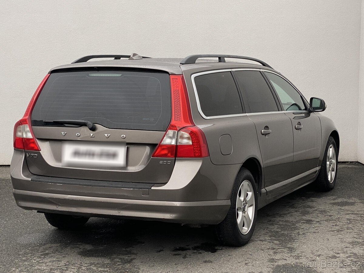 Volvo V70 2.0d , 100 kW nafta, 2010 - 4