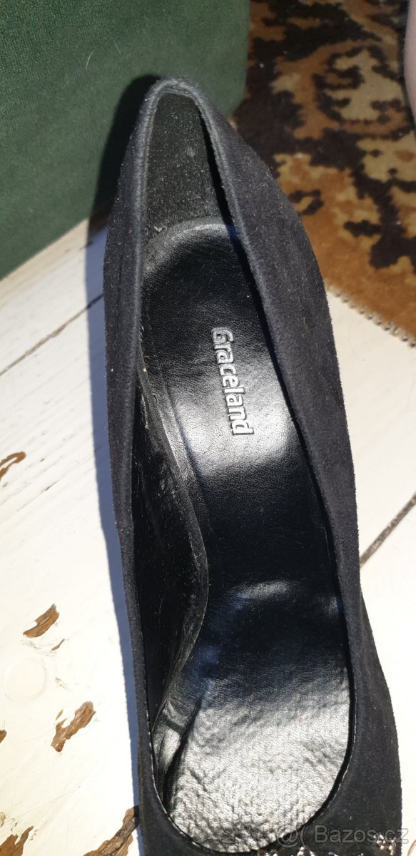 Dámské černé lodičky - 4