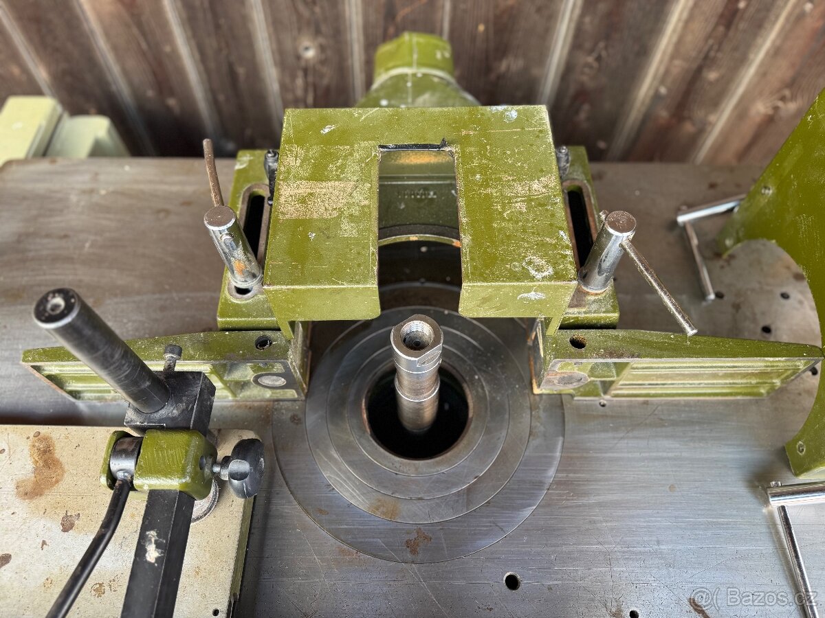 Spodní fréza Paoloni T 140 C - 4