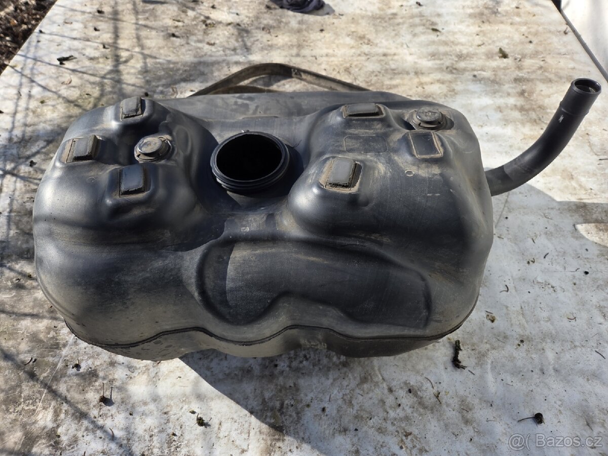 Fiat Ducato palivová nádrž 120l - 4
