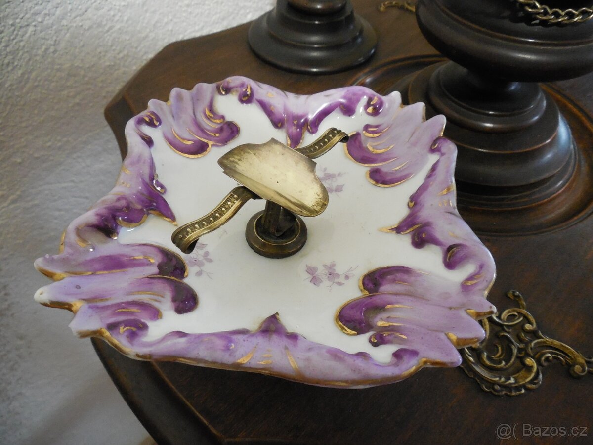 Kuřácký stolek - 4