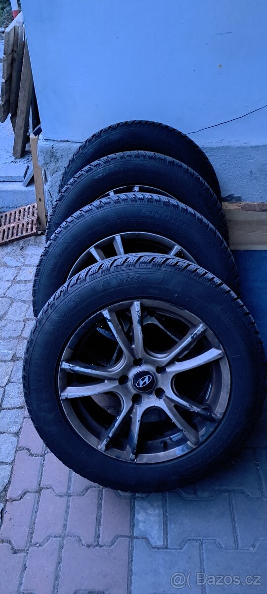 Prodám Hyundai Tucson 2,0crdi 103kw 4wd Stk+e 5/2026