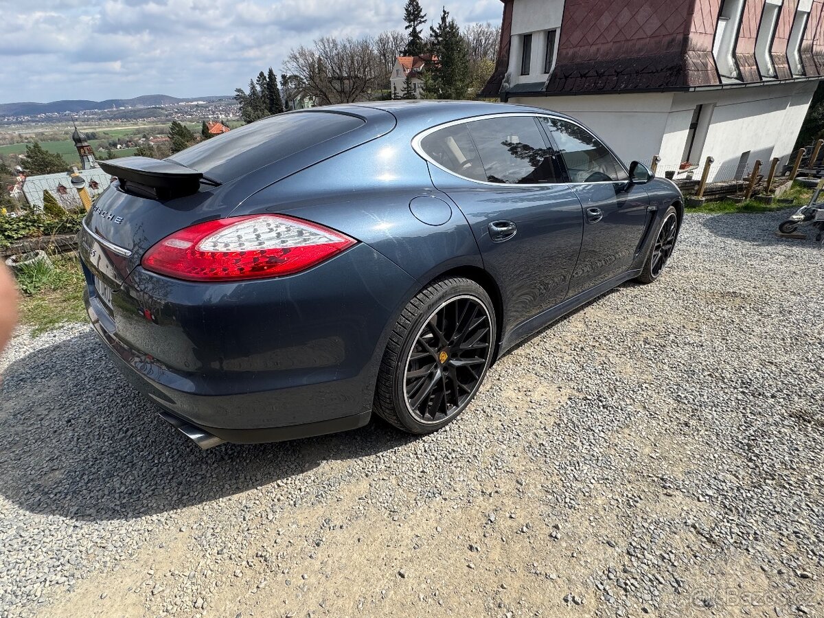 Porsche panamera 4,8 4S 4x4