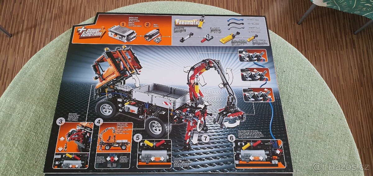 LEGO® Technic 8110 Mercedes-Benz Unimog U 400 - 4