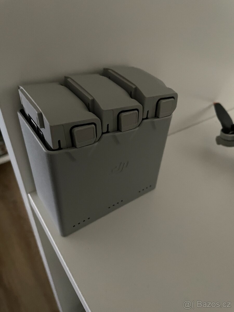 DJI Mini 4 Pro Fly More Combo - prodloužená záruka - 4