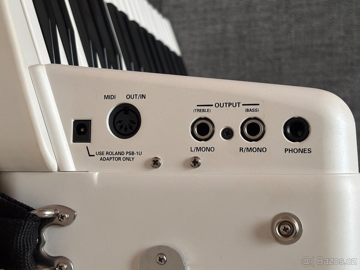 Elektronický akordeon Roland FR-2 klávesový / harmonika - 4