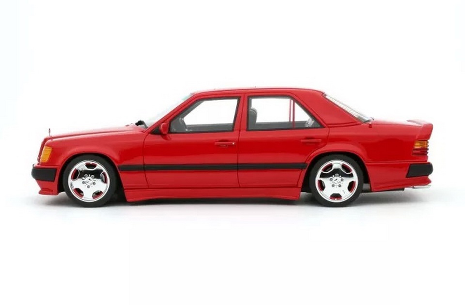 Mercedes-Benz W124 300E 6.0 AMG 1987 1:18 OttoMobile - 4