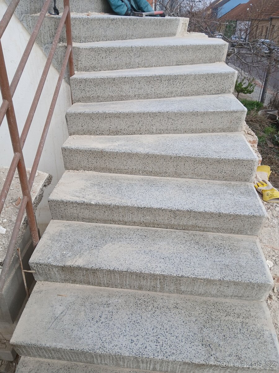 Prodám stere schodiště - 4