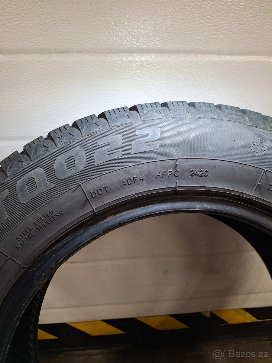 ZIMNÍ PNEU 195/65R15 - 4