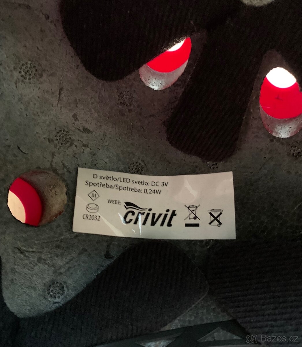 Dívčí sportovní helma - 4