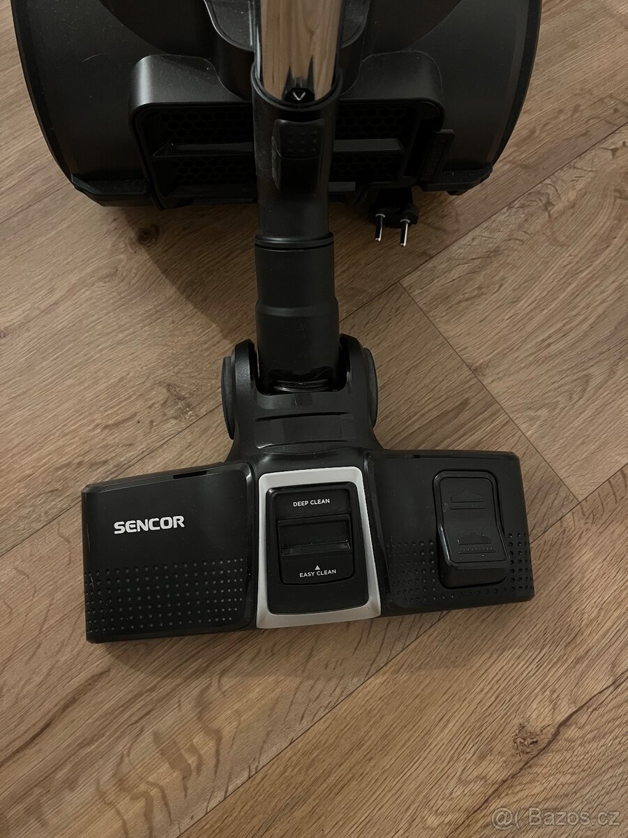 Vysavač Sencor SVC-1086TQ - 4