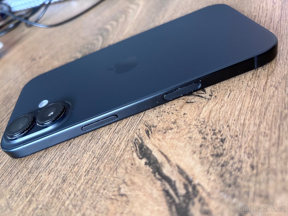 IPhone 16 - 4