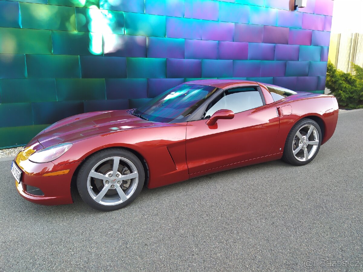 Chevrolet Corvette C6 - 4