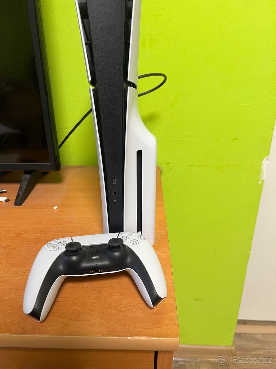 PlayStation 5 slim 1T mechanika - 4