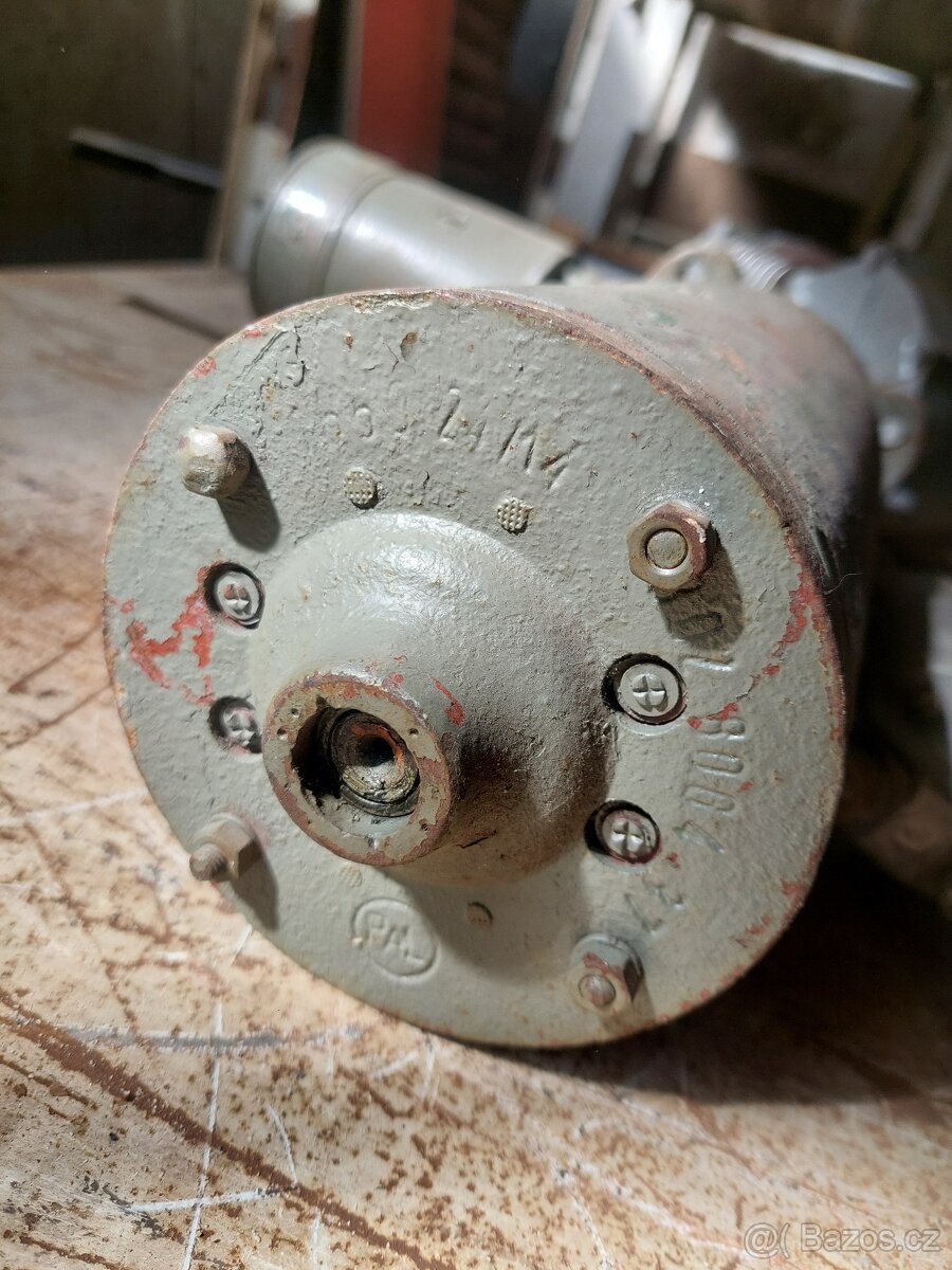 Startér na Zetor 50 - 4