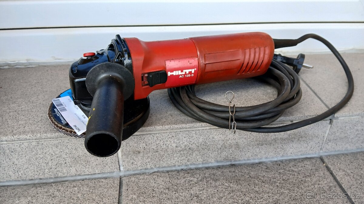 Úhlová bruska Hilti - 4