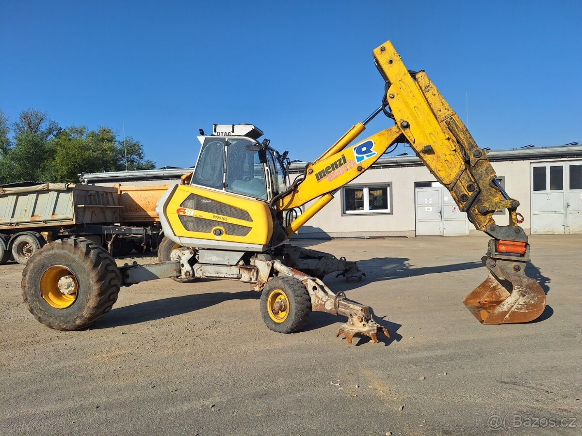 MENZI MUCK A91F MOBIL 4X4 - 4