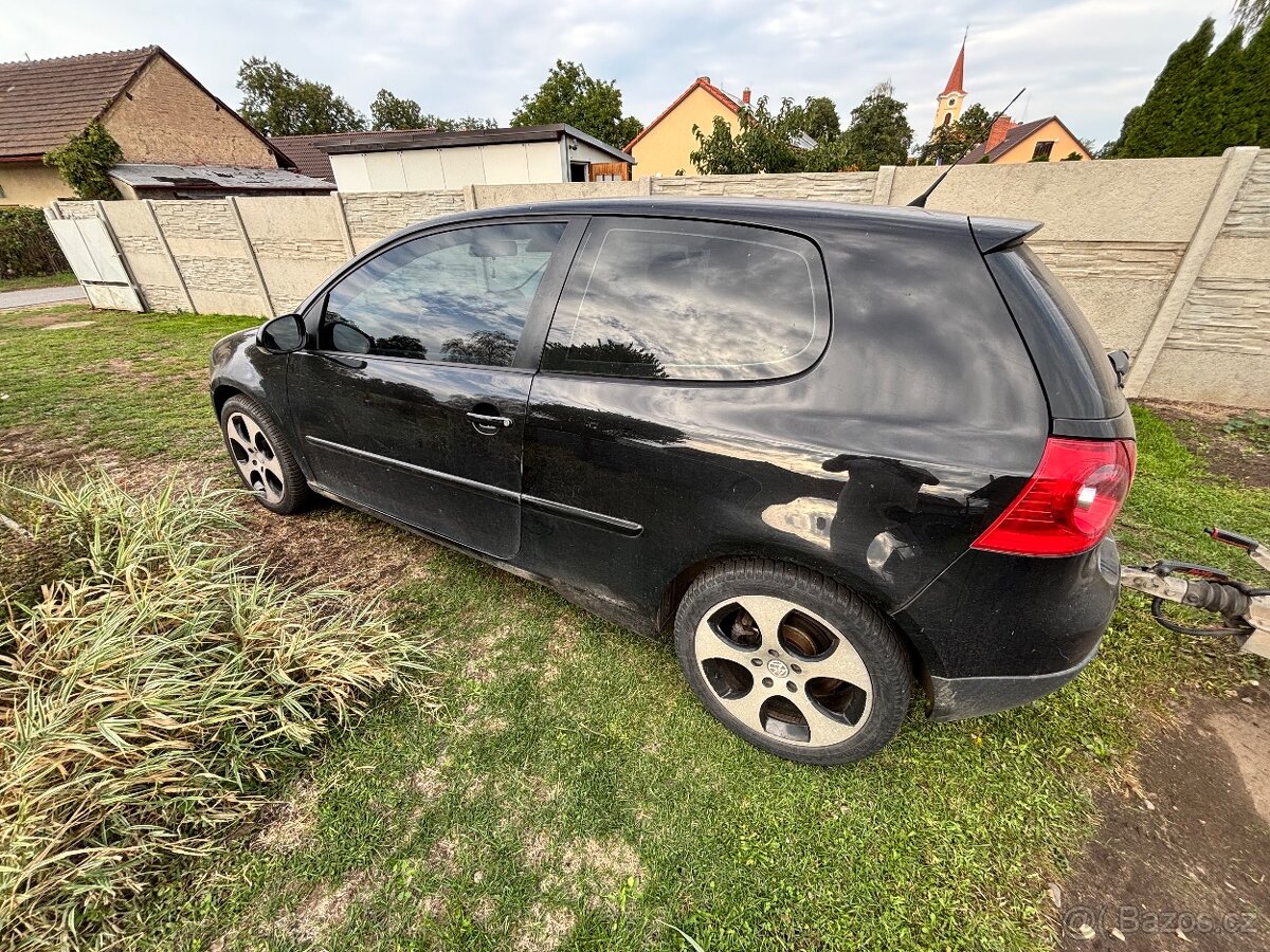 Golf 5 1.4i 69kw - 4