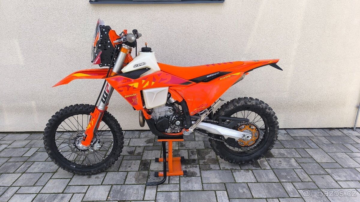 KTM EXC 500 SIX DAYS, 2025, nová CZ,najeto 500 km,14 mth