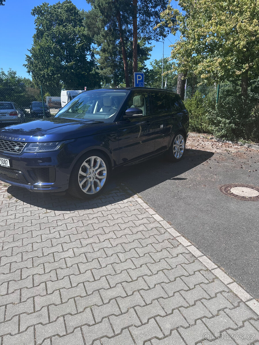 Prodám RANGE ROVER Sport 4,4 SDV8 HSE Dynamic