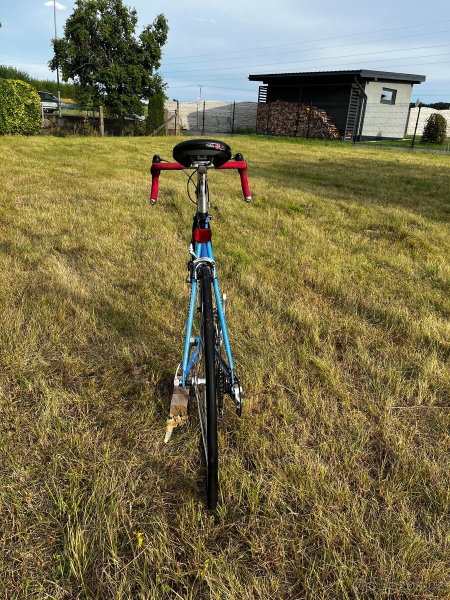 Silniční kolo Author C2000S - 4