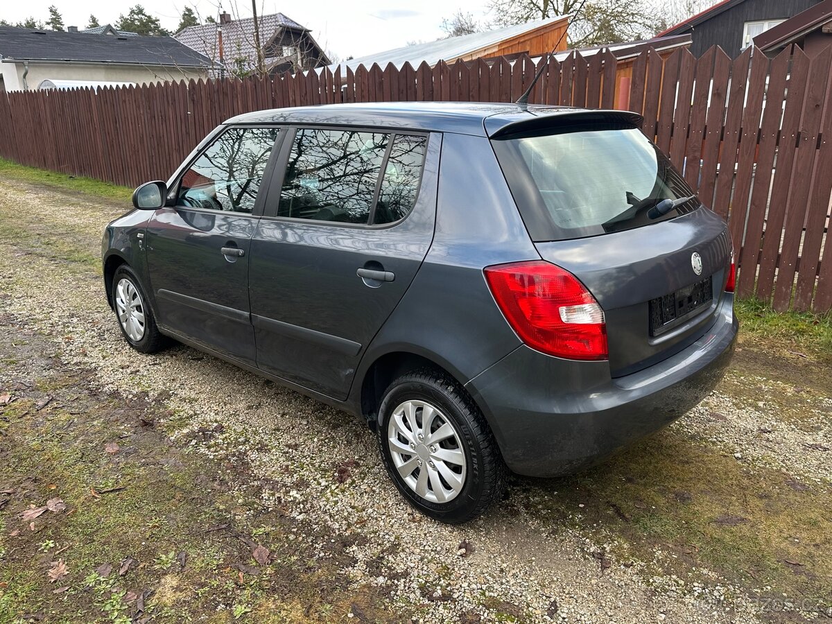 Škoda Fabia - 4