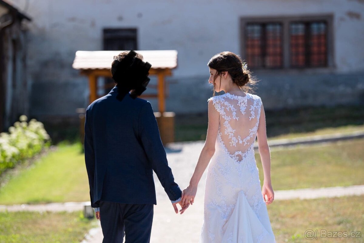 Svatební šaty Pronovias Laren - 4