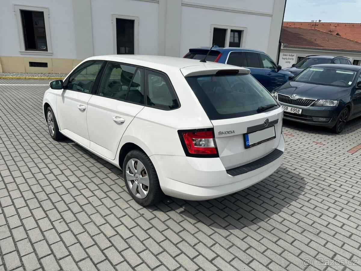Škoda Fabia III 1.4 TDi - Auto na splátky bez registru - 4