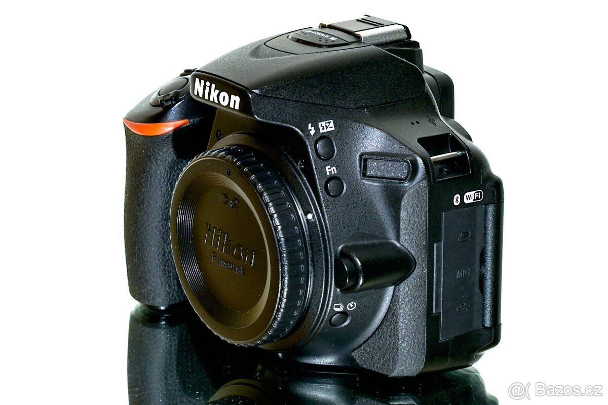 Nikon D5600 tělo TOP STAV - 4