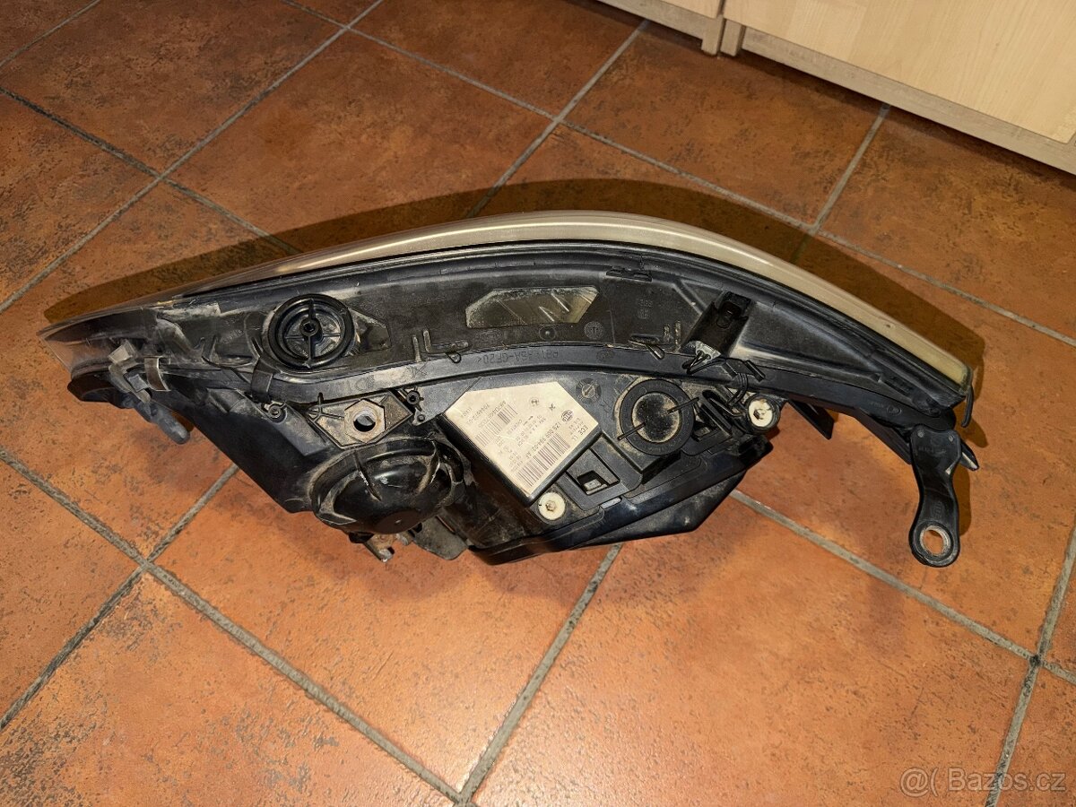 DYNAMIC Bi-Xenony BMW E60/E61 LCI - 4