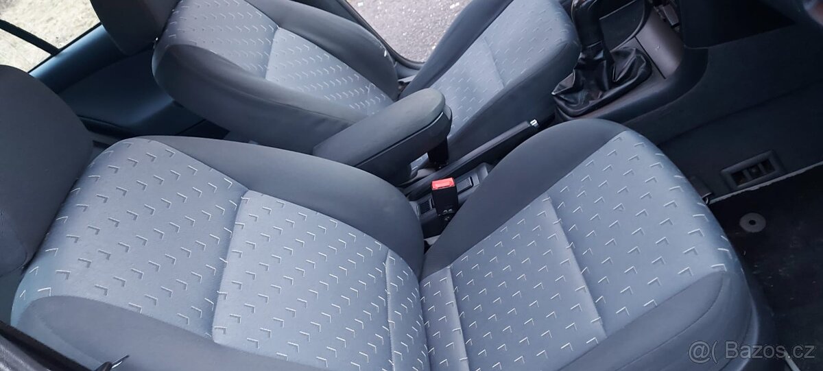 Octavia combi 2003. 1.9TDi 81kW - 4